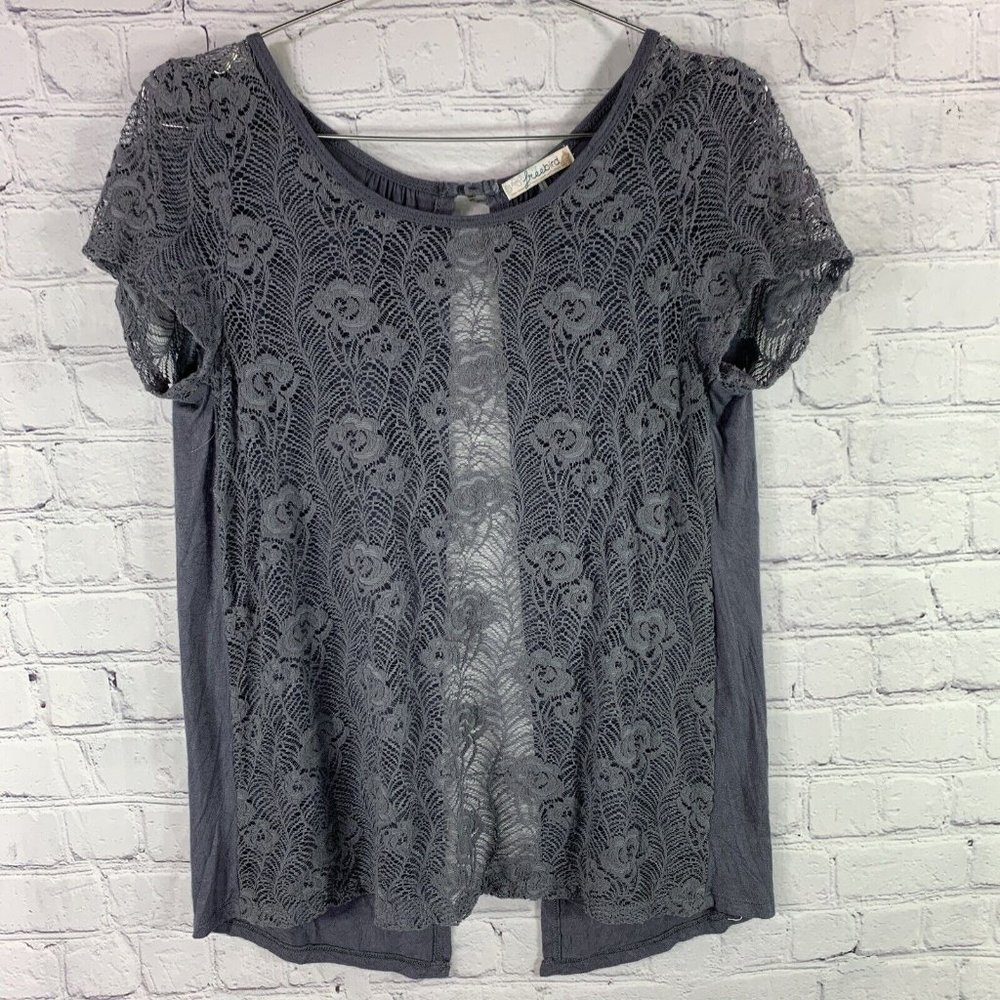 Freebird Lace Divided Gray Short Sleeve Shirt Size L